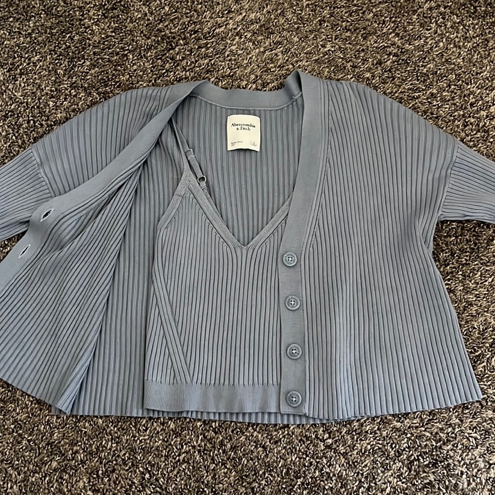 Abercrombie cardigan and tank